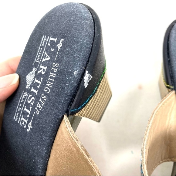 L’Artiste by Spring Step Classical Sandals in Black Multi - Picture 6 of 10